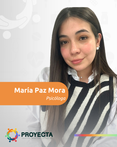 MARÍA PAZ MORA
